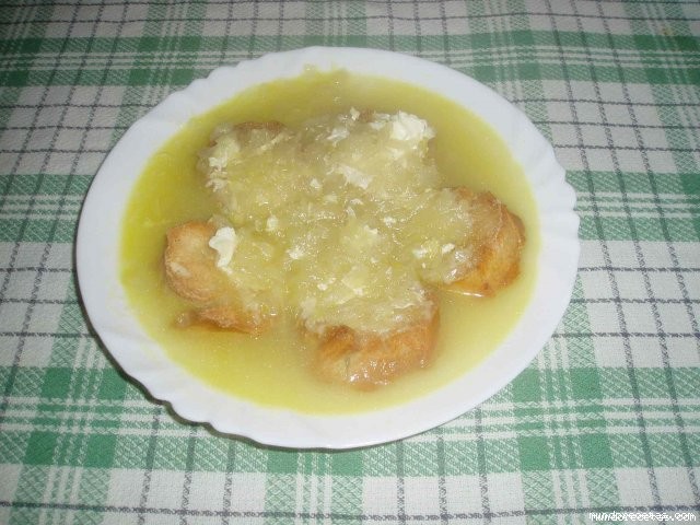 Receta de SOPA DE CEBOLLA (THERMOMIX) Receta de SOPA DE CEBOLLA (THERMOMIX)