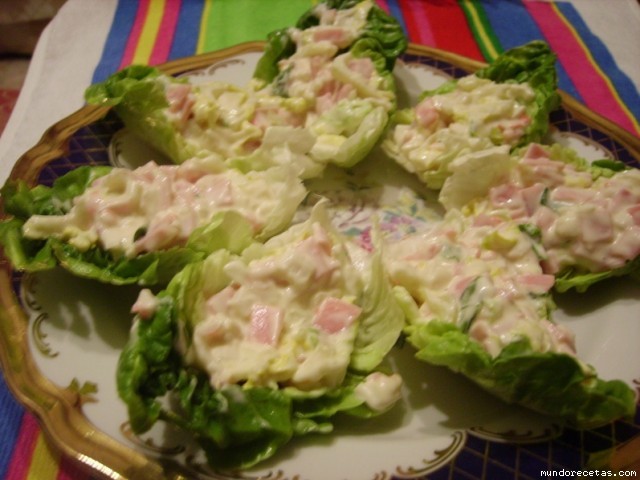 Receta de COGOLLOS DE LECHUGA RELLENOS Receta de COGOLLOS DE LECHUGA RELLENOS