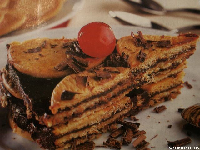 Receta de Pastel de chocolate con galletas al brandy Receta de Pastel de chocolate con galletas al brandy