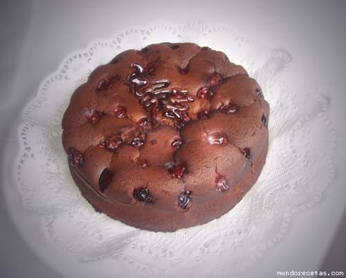 Receta de Tarta de cerezas y chocolate (thermomix) Receta de Tarta de cerezas y chocolate (thermomix)
