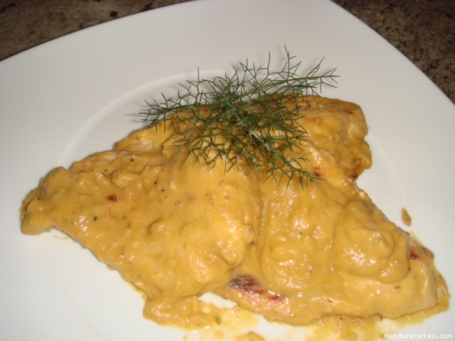 Receta de PECHUGA BAÑADA EN SALSA DE GARBANZOS A LA Receta de PECHUGA BAÑADA EN SALSA DE GARBANZOS A LA