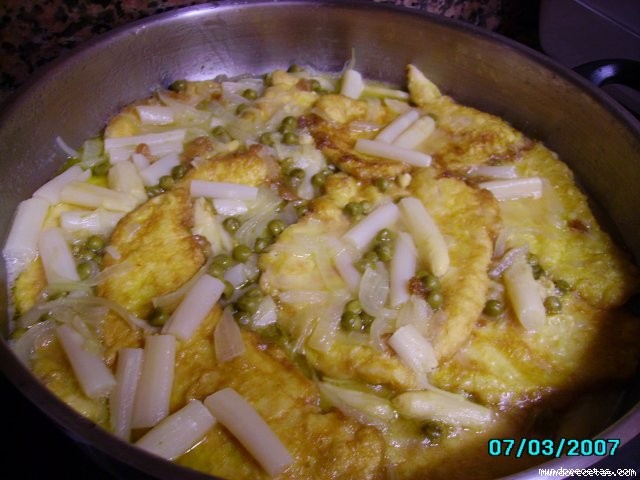 Receta de PECHUGAS DE POLLO EN SALSA DE ESPARRAGOS Receta de PECHUGAS DE POLLO EN SALSA DE ESPARRAGOS