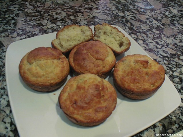 Receta de Muffins de jamon y cebollino(Th-horno) Receta de Muffins de jamon y cebollino(Th-horno)