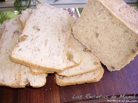 Receta de Pan integral de nueces con masa madre Receta de Pan integral de nueces con masa madre