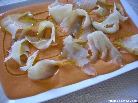 Receta de Salmorejo con bacalao (Thermomix) Receta de Salmorejo con bacalao (Thermomix)