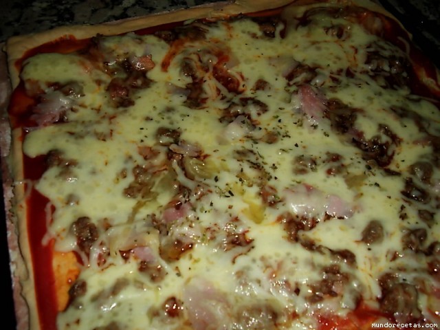 Receta de Pizza a la Barbacoa Receta de Pizza a la Barbacoa