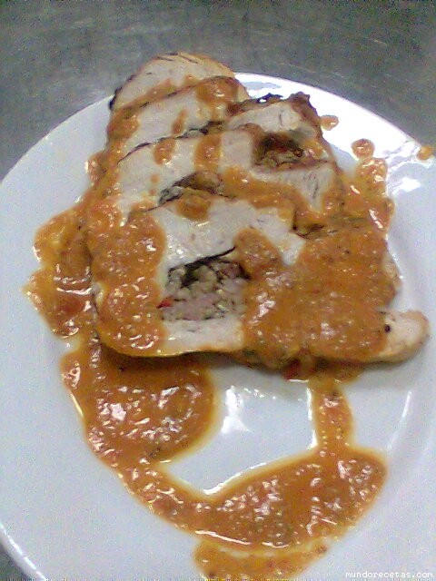Receta de Pechuga de pavo rellena (QK) thermomix y horno Receta de Pechuga de pavo rellena (QK) thermomix y horno