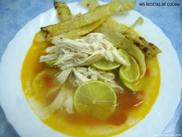 Receta de Sopa de lima mexicana Receta de Sopa de lima mexicana
