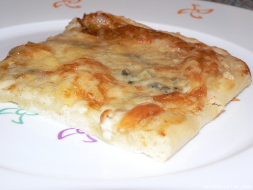 Receta de Pizza de quesos (Thermomix) Receta de Pizza de quesos (Thermomix)
