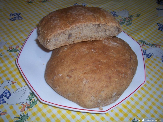Receta de Pan integral con Harina de Centeno y semillas Receta de Pan integral con Harina de Centeno y semillas