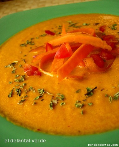 Receta de Sopa fría de zanahorias y jengibre Receta de Sopa fría de zanahorias y jengibre