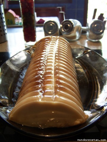 Receta de Flan de piones al aroma de canela y limn (thermomix)