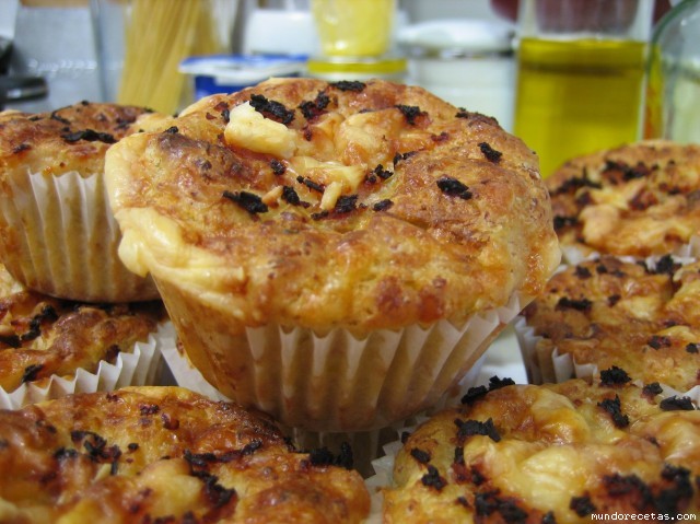 Receta de Muffins de puerro y jamón york (Thermomix) Receta de Muffins de puerro y jamón york (Thermomix)