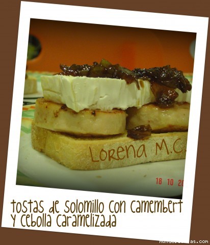 Receta de Tostas de solomillo con camembert y cebolla caramelizada Receta de Tostas de solomillo con camembert y cebolla caramelizada