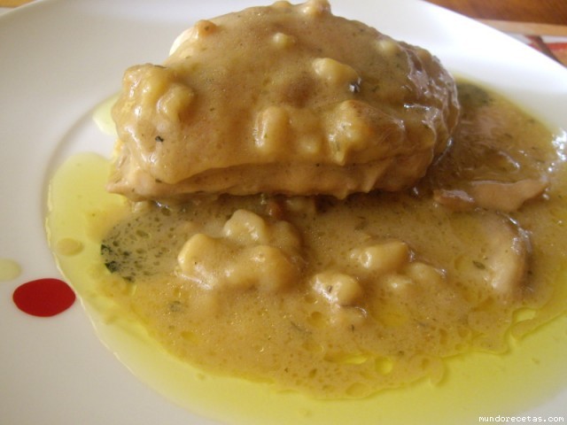 Receta de Pollo con crema de champiñones. Receta de Pollo con crema de champiñones.