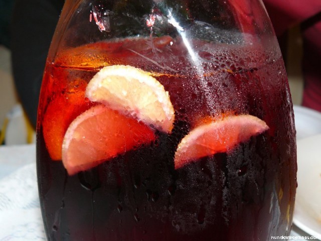 Receta de SANGRIA CAPISI Receta de SANGRIA CAPISI