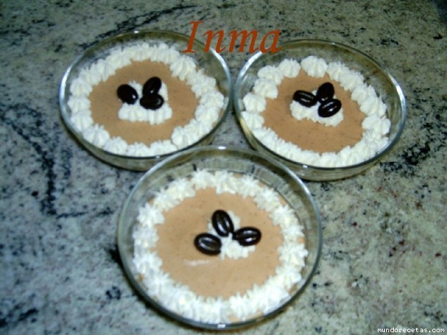 Receta de Mousse de requesón a la moka Receta de Mousse de requesón a la moka