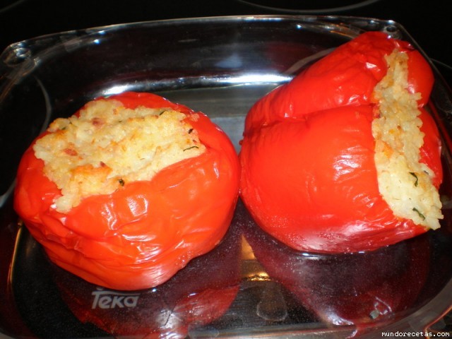 Receta de Pimientos rellenos de arroz fáciles (Thermomix y tradicional) Receta de Pimientos rellenos de arroz fáciles (Thermomix y tradicional)