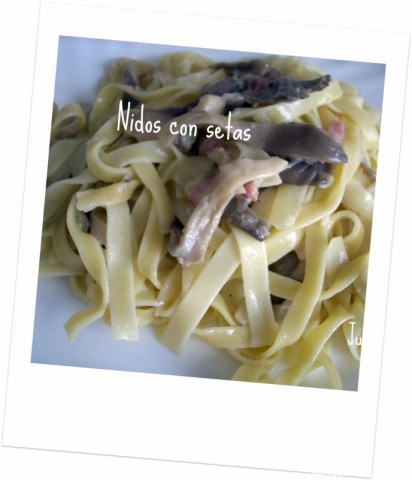 Receta de NIDOS AL HUEVO CON SETAS Receta de NIDOS AL HUEVO CON SETAS