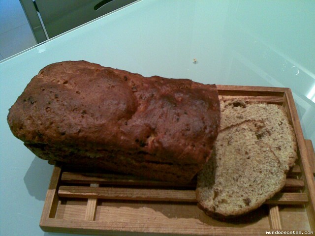 Receta de Pan de naranja, nueces y pasas Receta de Pan de naranja, nueces y pasas