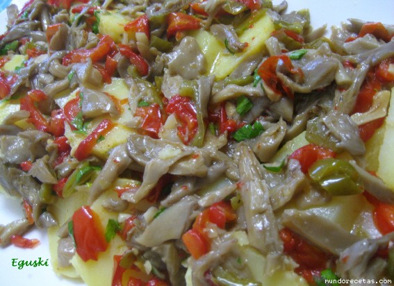 Receta de Patatas con setas Receta de Patatas con setas
