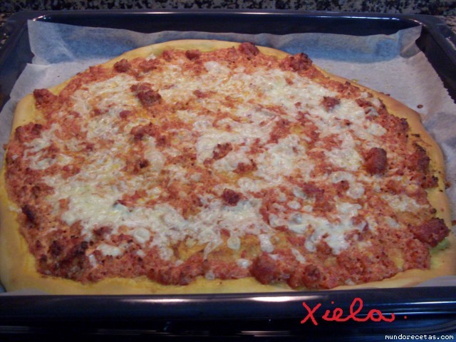 Receta de pizza de salchicha roja (thermomix) Receta de pizza de salchicha roja (thermomix)