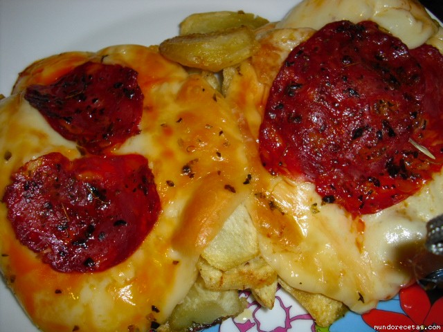 Receta de PAPAS CON PROVOLONE AL PEPPERONI Receta de PAPAS CON PROVOLONE AL PEPPERONI