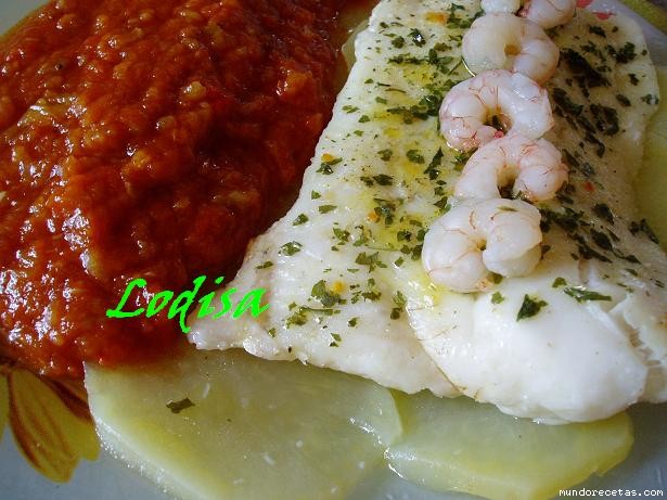Receta de papillote de merluza, con gambas y patatas + pisto (thermmix) Receta de papillote de merluza, con gambas y patatas + pisto (thermmix)