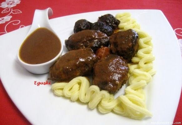 Receta de Carrilleras de cerdo al oporto (FussionCook)