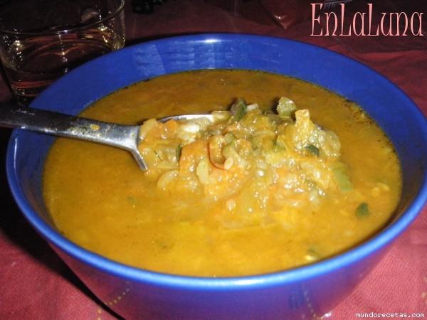 Receta de Sopa de ajo con verduras (Thermomix) Receta de Sopa de ajo con verduras (Thermomix)