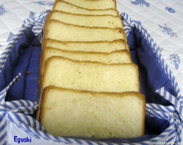 Receta de Pan de molde Eguski (Thermomix) Receta de Pan de molde Eguski (Thermomix)