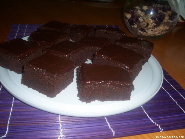 Receta de Brownie con Mascarpone y Glasa de Chocolate Receta de Brownie con Mascarpone y Glasa de Chocolate