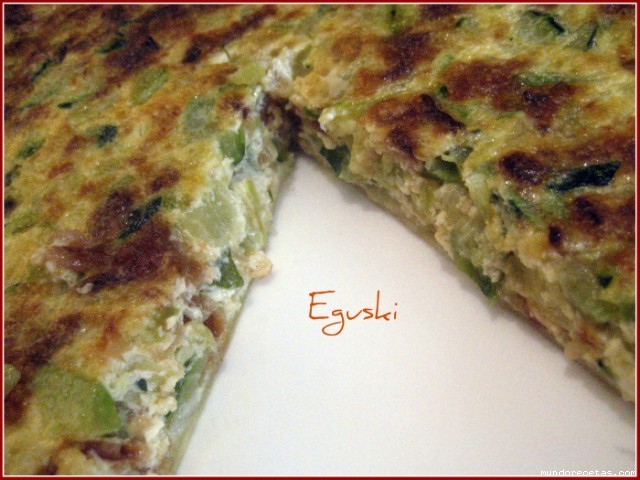 Receta de Tartaleta de calabacín, cebolla frita y queso (TH &Tradicional) Receta de Tartaleta de calabacín, cebolla frita y queso (TH &Tradicional)