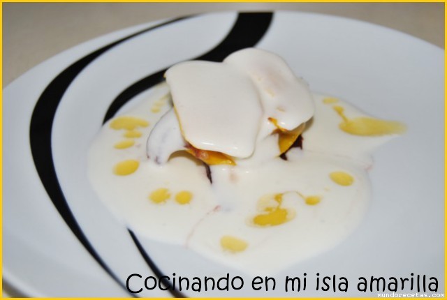 Receta de Mihojas de pera y mango, con crema de yoghurt (paso a paso) Receta de Mihojas de pera y mango, con crema de yoghurt (paso a paso)