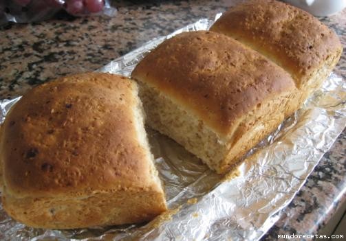 Receta de PAN DE MERIENDA CON MUESLI Receta de PAN DE MERIENDA CON MUESLI