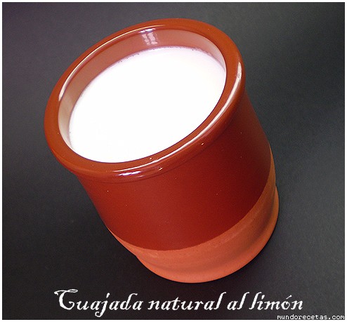 Receta de Cuajada natural al limón Receta de Cuajada natural al limón