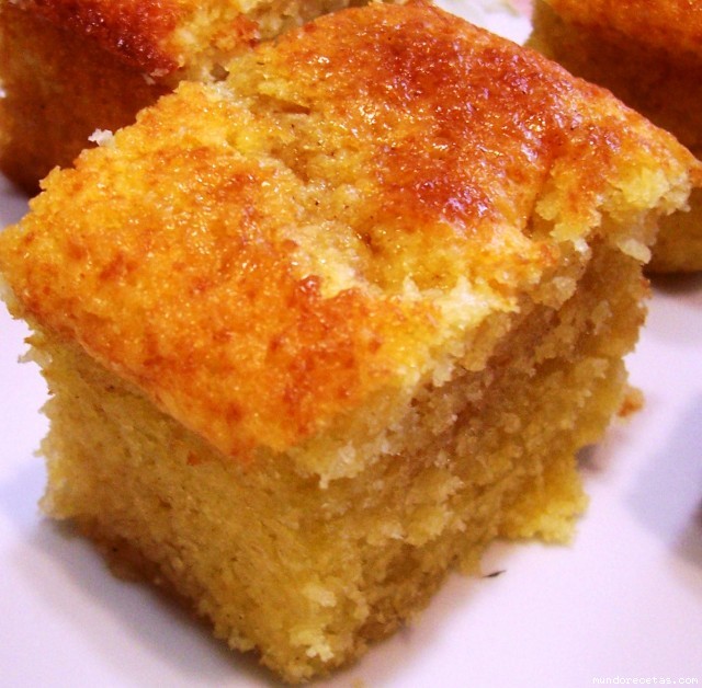 Receta de Pastel de Coco (Glikó me Karída) Receta de Pastel de Coco (Glikó me Karída)