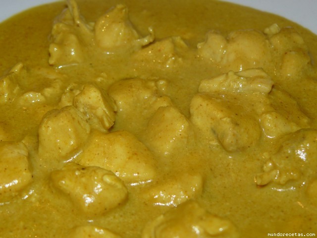 Receta de Pollo al curry (con leche de coco) Receta de Pollo al curry (con leche de coco)