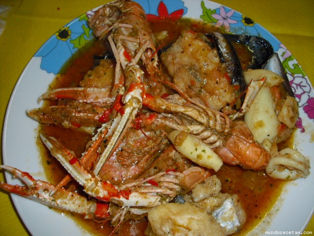 Receta de ZARZUELA DE PESCADO Y MARISCO LIDIA Receta de ZARZUELA DE PESCADO Y MARISCO LIDIA
