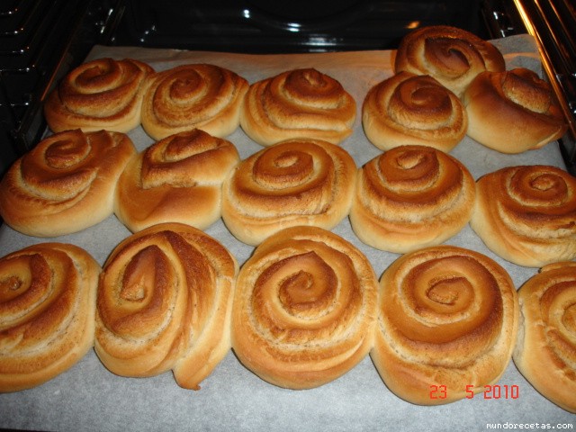 Receta de Bollitos de canela (TH o amasadora). Receta de Bollitos de canela (TH o amasadora).