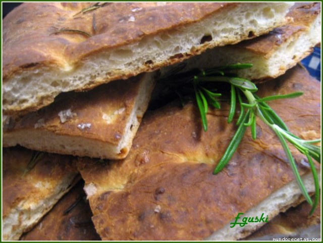 Receta de Focaccia con mozzarella y romero (Thermomix) Receta de Focaccia con mozzarella y romero (Thermomix)