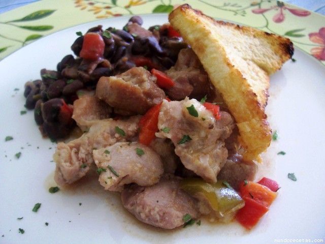 Receta de Pavo con Alubias (Turkey Beans) Receta de Pavo con Alubias (Turkey Beans)