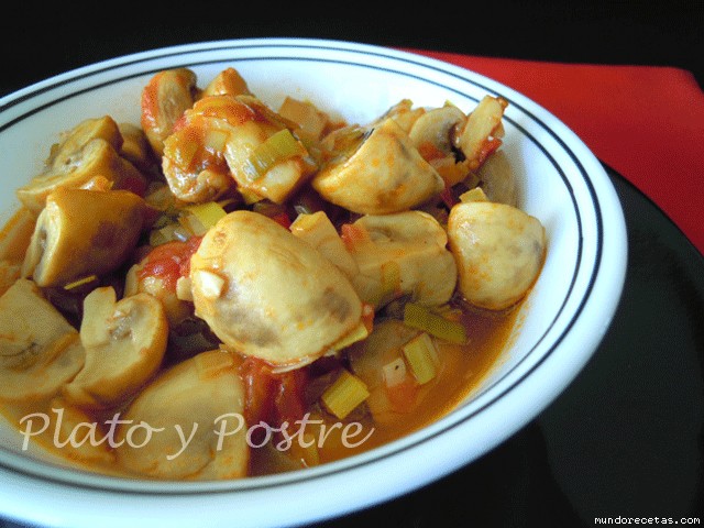 Receta de Sopa de Champiñones y Puerros Receta de Sopa de Champiñones y Puerros