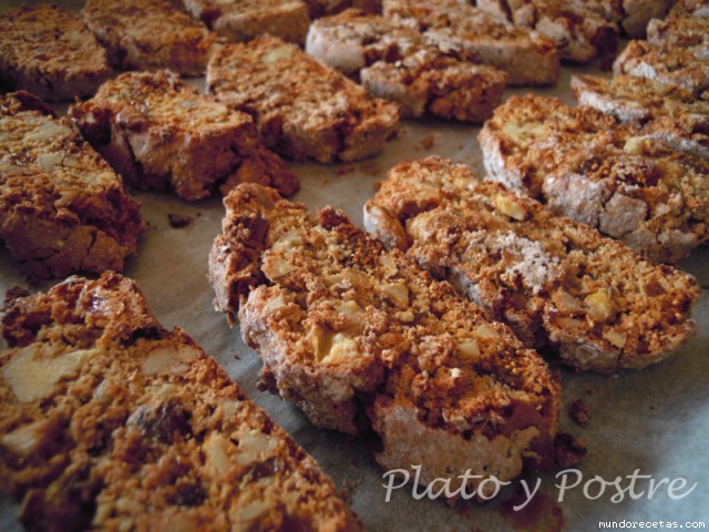 Receta de Biscotti de Higos y Nueces Receta de Biscotti de Higos y Nueces