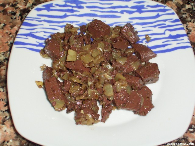 Receta de Sangreta encebollada....foto Receta de Sangreta encebollada....foto