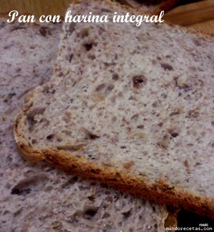 Receta de Pan Experimento en panificadora con masa madre y levadura. Receta de Pan Experimento en panificadora con masa madre y levadura.