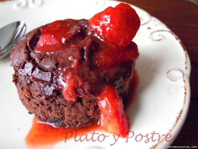 Receta de Tarta de Chocolate y Confitura de Fresas Receta de Tarta de Chocolate y Confitura de Fresas