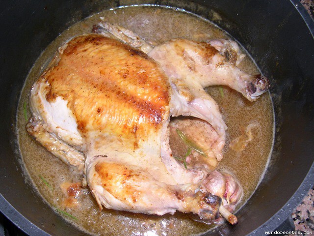Receta de Pollo entero en cazuela Receta de Pollo entero en cazuela