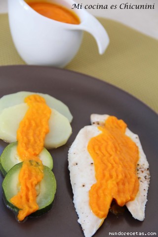 Receta de Pollo al vapor con salsa de zanahorias Receta de Pollo al vapor con salsa de zanahorias