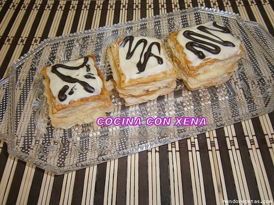 Receta de Pastelitos de milhojas de crema con cobertura....paso a paso Receta de Pastelitos de milhojas de crema con cobertura....paso a paso